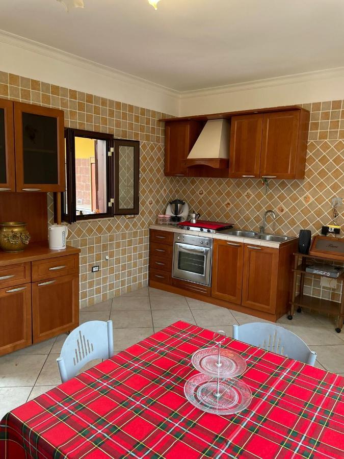 La Casa Di Mamma Apartment Naples Luaran gambar