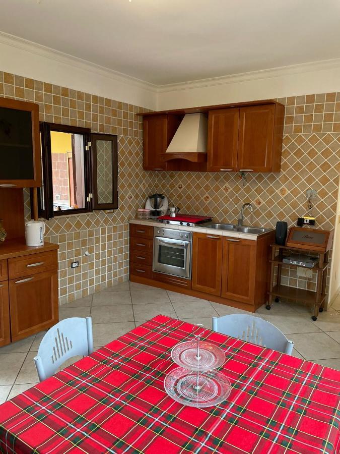 La Casa Di Mamma Apartment Naples Luaran gambar