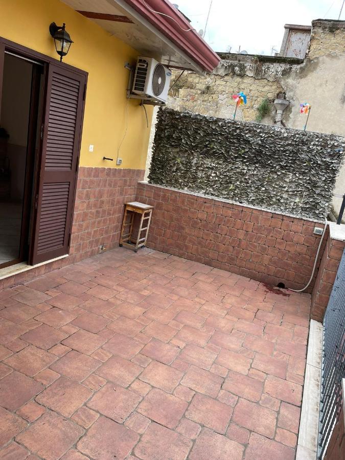 La Casa Di Mamma Apartment Naples Luaran gambar