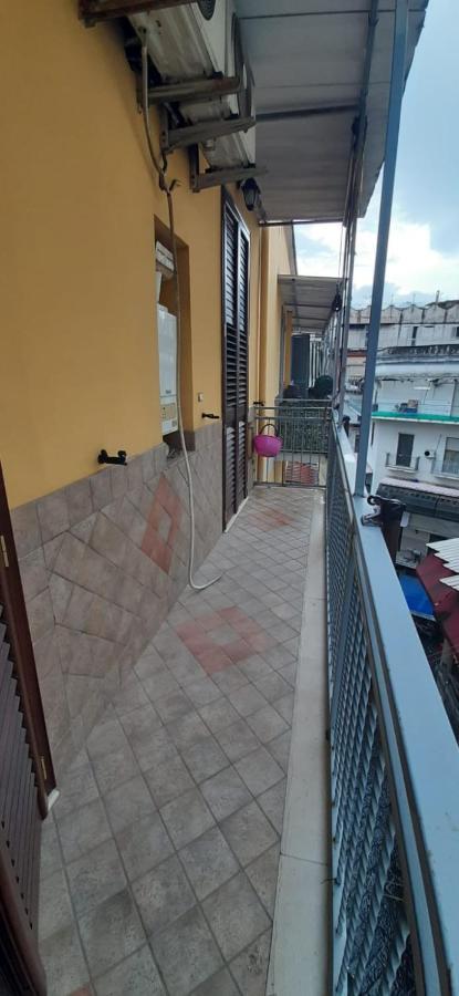 La Casa Di Mamma Apartment Naples Luaran gambar
