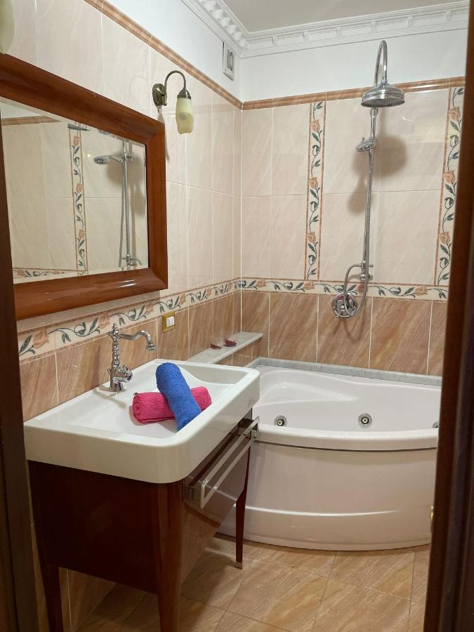 La Casa Di Mamma Apartment Naples Luaran gambar