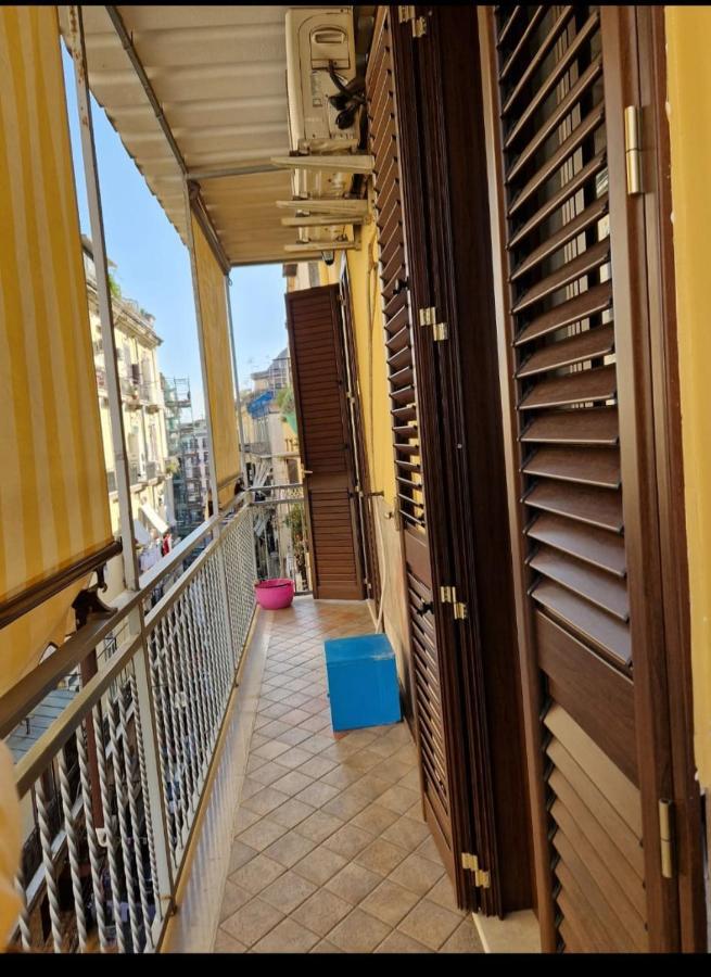 La Casa Di Mamma Apartment Naples Luaran gambar