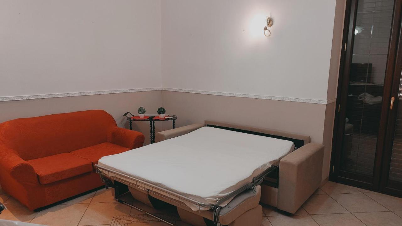 La Casa Di Mamma Apartment Naples Luaran gambar